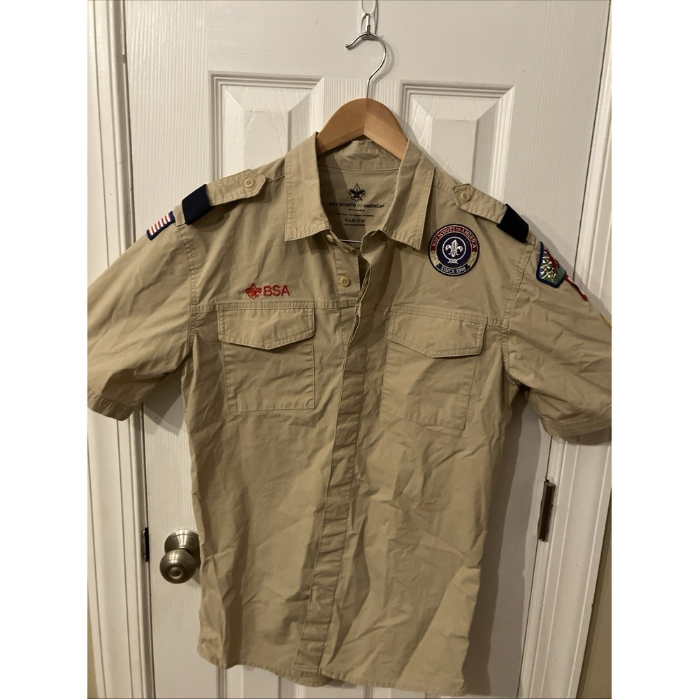 Boy Scouts of America BSA Men's Adult Shirt Med Vented Microfiber With Patches